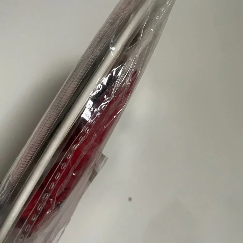 Toronto Raptors Basketball Party Kit - Picture 7 of 9